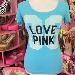 vs pink shirt